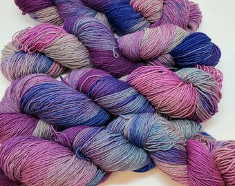 A Grin Without A Cat: Yakity-yak Hand Dyed Sock Yarn