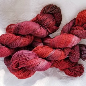 Hearthside: Yakity-yak Hand Dyed Sock Yarn image 2