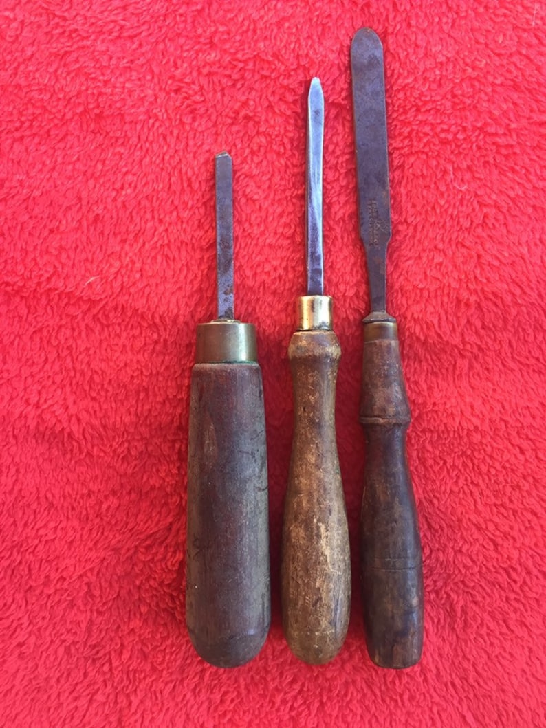 Turning tools