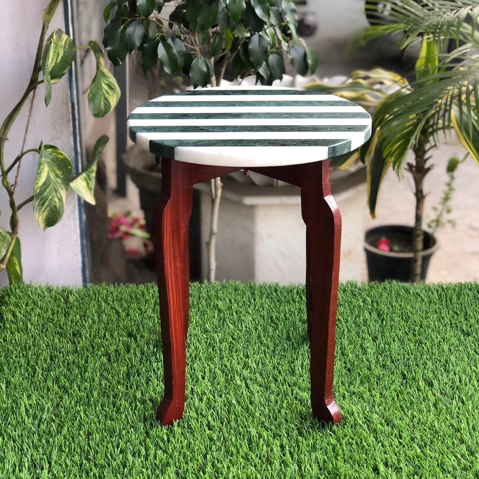 Round Marble Corner Table Top With Wooden Legs Handmade Inlay Etsy
