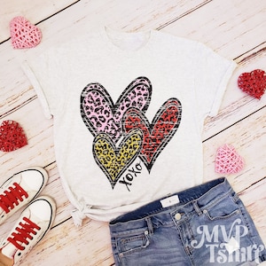 XOXO Leopard Hearts Shirt, Valentines day shirt, Xmas gift idea, Gift for her, Holiday shop