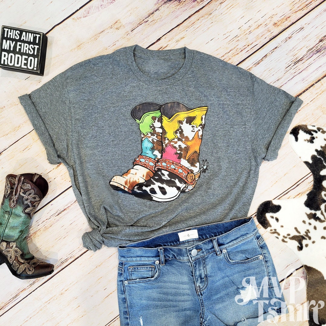 Cowgirl Boots OX Head Western Graphic Crewneck Tee