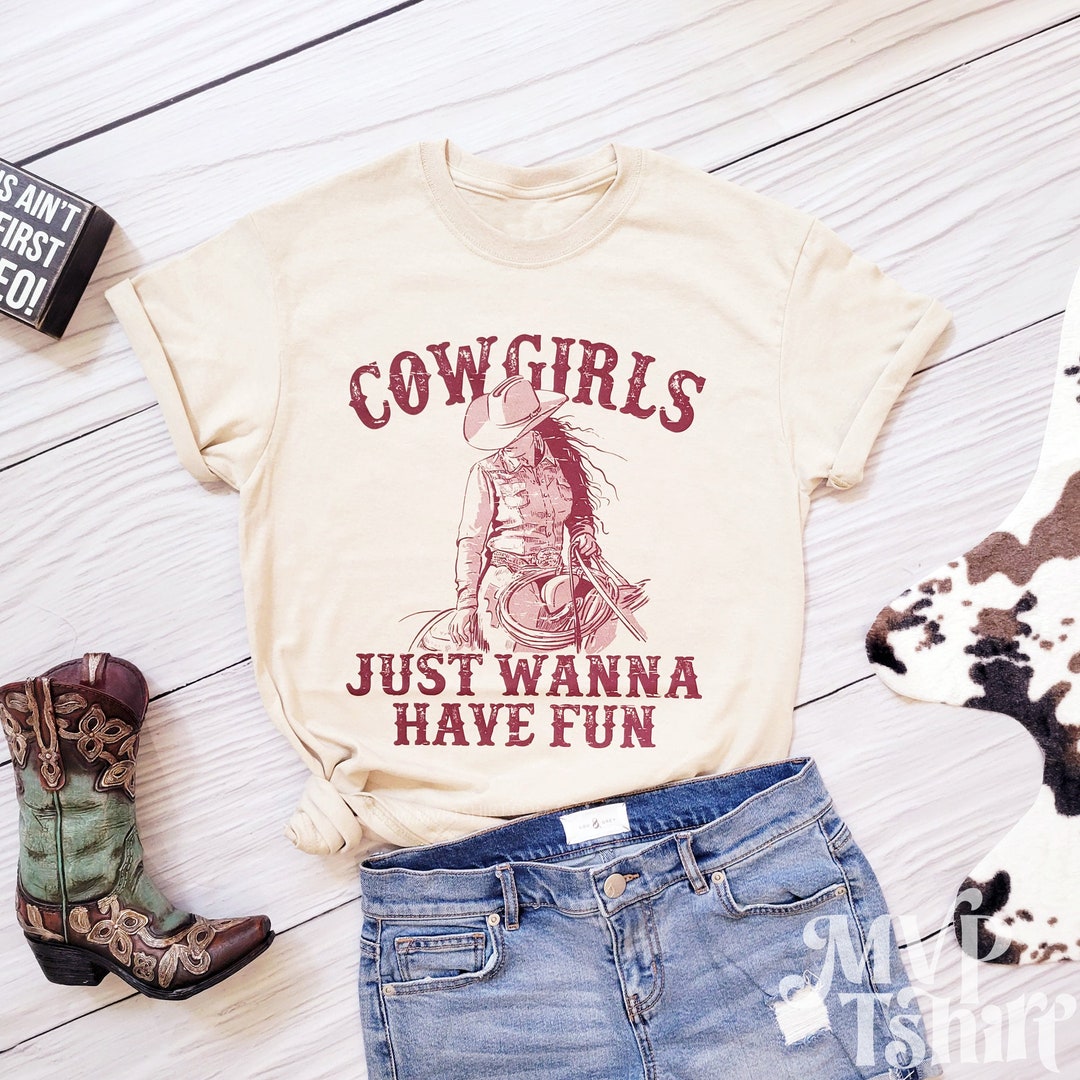 Pairxily Women's Vintage Cowboy Graphic Tee - Western Cowgirl Retro T-Shirt, Funny Country Concert Top