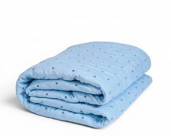 SKY BLUE 300TC Feine Baumwolldecke – Rautenmuster Tuck Quilting