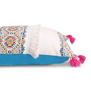 Embroidered pillow cover, multicoloured, handmade, bohemian, Peruvian, 14X21 inches image 3
