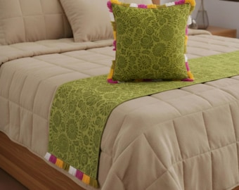 MATYO - Green Colour Bed Runner Set - Printed Cotton with Fringe - King / Queen / Twin Size