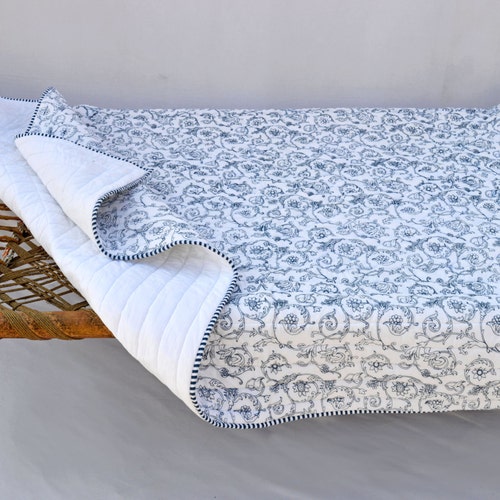 Quilted Bedspread Blue Swirl Print Cotton Quilt Victorian Etsy