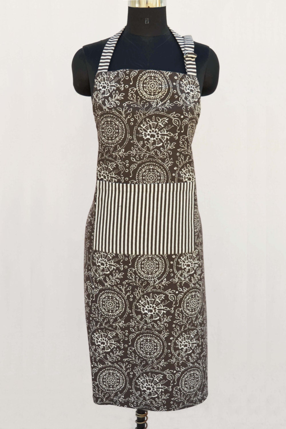 Black - Kalamkari Block Print Cotton Apron with Pocket 26 main image 0