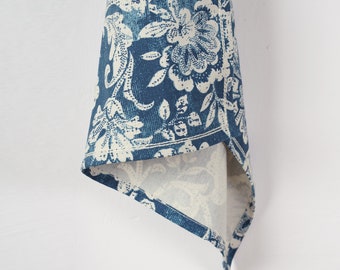 DOMINOTERIE BLUE cotton Table napkin, Bold floral print.