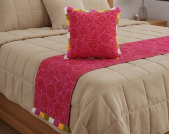 MATYO - Hot Pink Farbe Bettläufer Set - Bedruckte Baumwolle mit Fransen - King / Queen / Twin