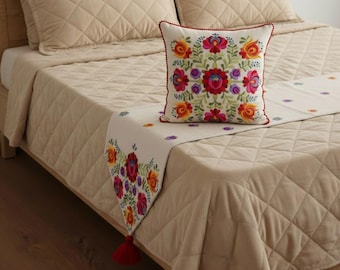 Matyo Embroidered Bed Runner Set – Off white with multicolour Embroidery and tassel