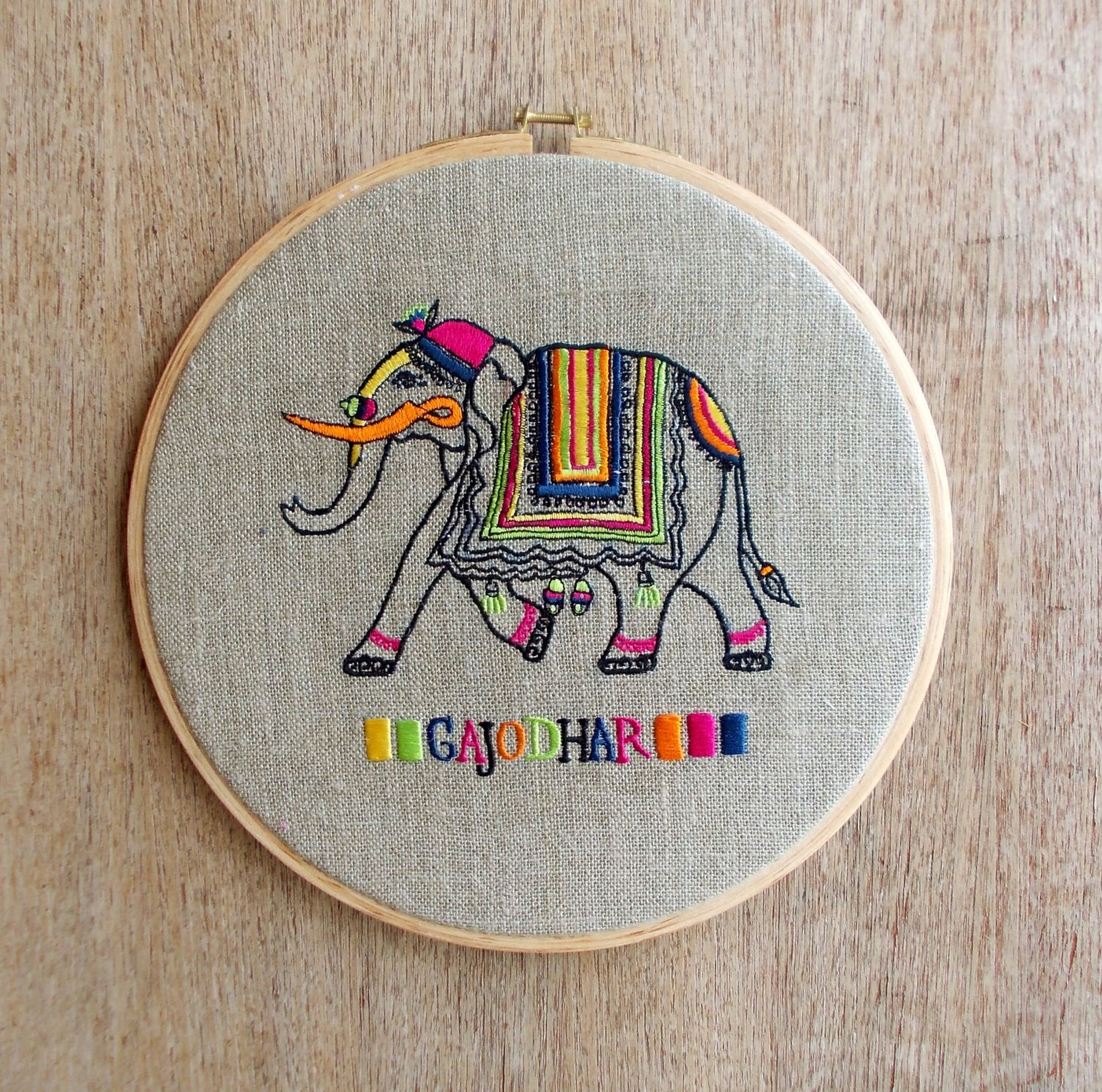 象 民族柄 チェーン刺繍 装飾 タペストリー - Sixpacjoe Web Shop
