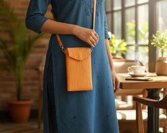 Tangerine Gesteppte Umhängetasche aus Kunstseide Kleine Schultertasche - Verstellbarer Riemen | 5X8 Zoll