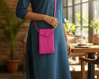 Hot Pink gesteppte Kunstseide Crossbody kleine Sling Bag - verstellbarer Riemen | 5X8 Zoll