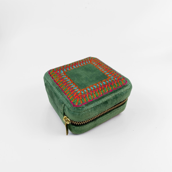 Tropical Green Velvet Square Embroidered Jewelry box, travel gift, Bridesmaid gift