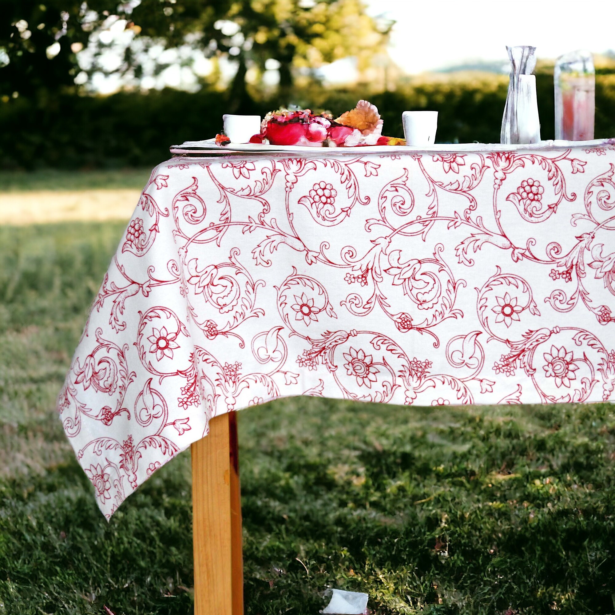 Red & White Table Cloth, Swirl Victorian Print, 1 Hem Border, 100% Cotton Table Cloth, Size Available - Etsy Red & White Table Cloth, Swirl Victorian Print, 1 Hem Border, 100% Cotton Table Cloth, Size Available - Etsy