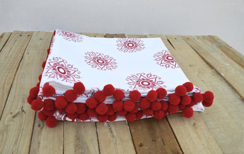 snowflake print 100/% cotton red and white color Christmas table cloth pompom lace sizes available