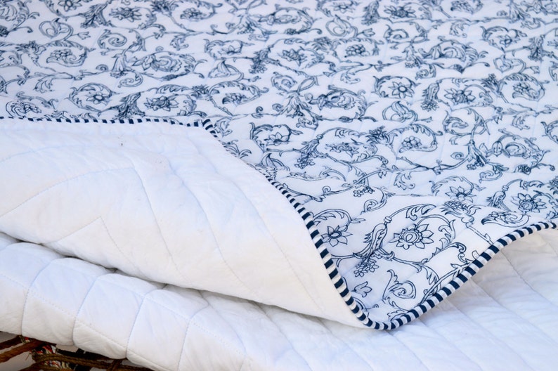 Quilted Bedspread Blue Swirl Print Cotton Quilt Victorian Etsy