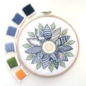 Embroidery Kit - Flower Embroidery Kit