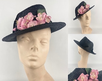 Original 1930s or 1940s Black Straw Hat with Pretty Pink Floral Trim