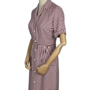 Original 1940s CC41 Burgundy and White Floppy Cotton Day Dress with Pockets Bust 36 image 3