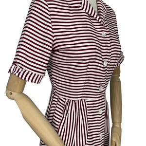 Original 1940s CC41 Burgundy and White Floppy Cotton Day Dress with Pockets Bust 36 image 5