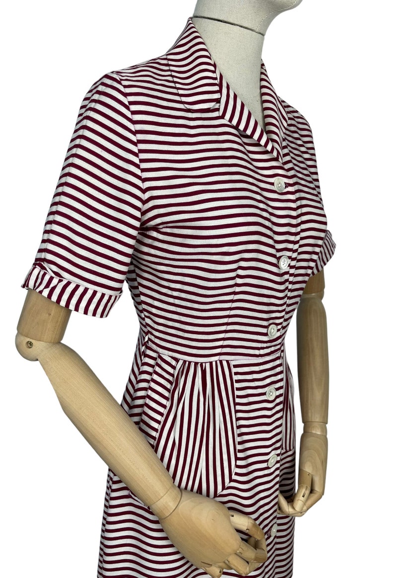 Original 1940s CC41 Burgundy and White Floppy Cotton Day Dress with Pockets Bust 36 image 5