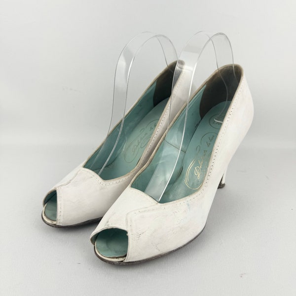 Original 1940's 1950's Dolcis Debutante de Luxe White Leather Peeptoe Heels - UK 5.5 6