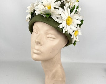Original 1960's Green, White and Yellow Floral Daisy Summer Hat by Edna Wallace for Trikki