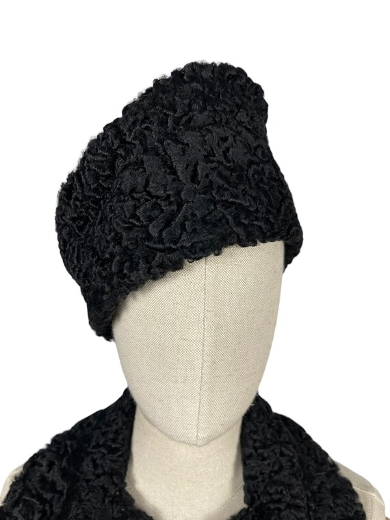 Original 1930's Black Astrakhan Hat and Scarf - R… - image 2