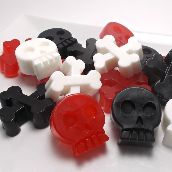 Pirate Party - Pirate Favors, Pirate Birthday, Pirate Decor, Decorations, Soap Favors, Pirate Party Favors, Skull Crossbones - Set of 10 Il_570xn