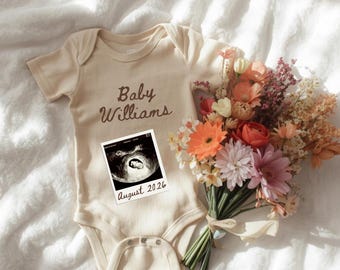 Neutrale Schwangerschaftsankündigung Digital, Floral Social Media Baby Reveal, einfache Babyankündigung, bearbeitbare Canva-Vorlage