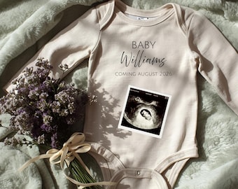 Neutral Pregnancy Announcement Digital, Editable Canva Template, Floral Social Media Baby Reveal, Neutral Floral Baby Announcement