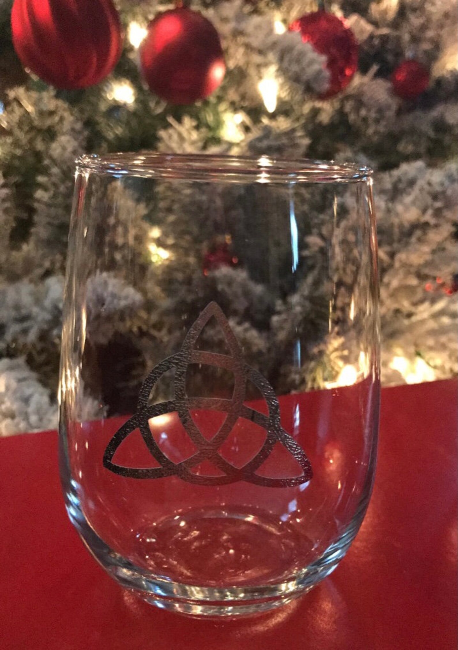 Celtic Trinity Knot Irish Wine Glasses Etsy