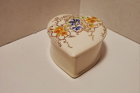 Vintage Aynsley Bone China Trinket Box, Cottage Garden Heart-Shaped Jewelry Keepsake