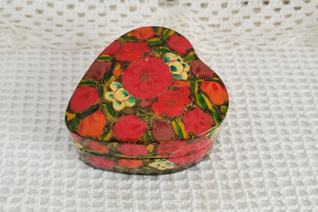 Vintage Papier Mache Trinket Box / Hand Painted / Black Interior