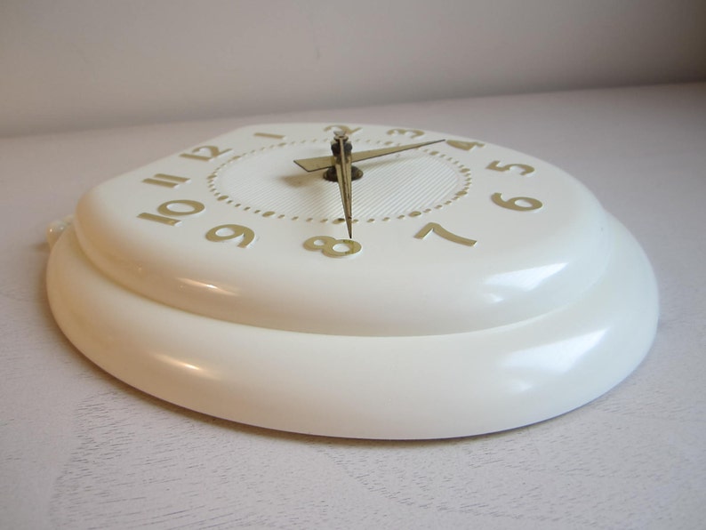 Vintage Toilet Seat Wall Clock / Retro / 1960's / Etsy