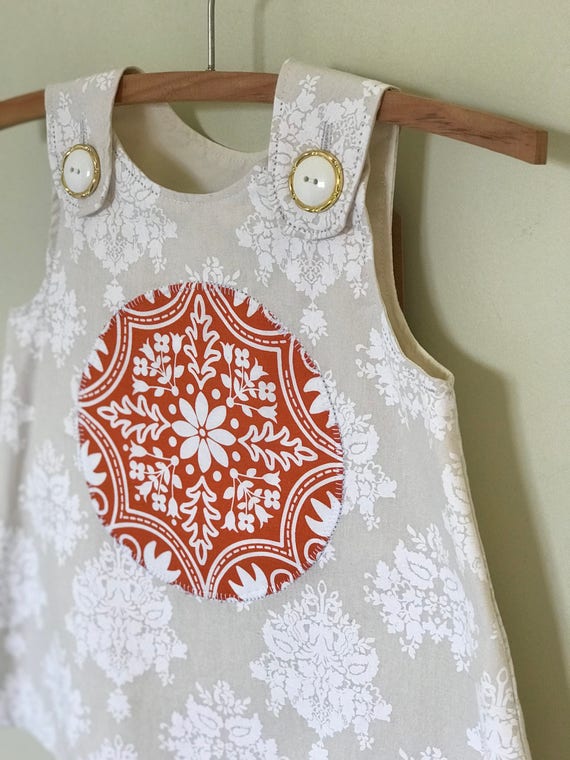 pinafore size 18
