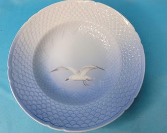 Bing & Grondahl Copenhagen Seagull Porcelain Rimmed Soup Bowl 8"