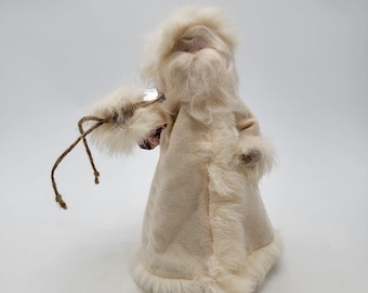Old World Santa Claus Figurine Christmas Decor With Faux Fur Accents & Gift Sack