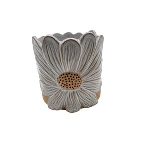 Embossed Daisy Flower Pottery Planter Pot 5.25" Height