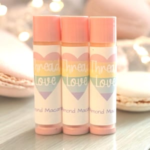 Almond Macaron Thread Gloss - Beeswax Thread Conditioner