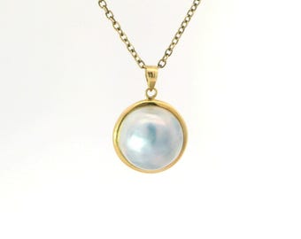 Estate Vintage Mabe Pearl Round Pendant 14K Yellow Gold