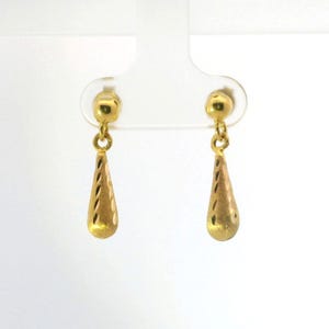 18K Yellow Gold Textured Teardrop Dangle Earrings
