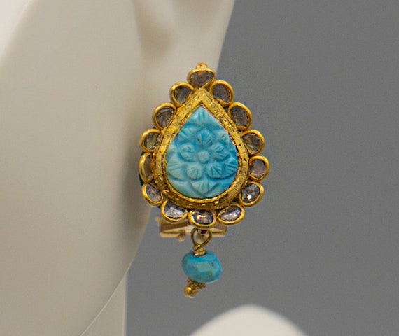 Beautiful and Unique Estate Carved Turquoise 22K … - image 1