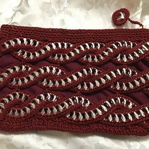Bolso Clutch Monedero Color vino burdeos crochet soda top pops y nylon