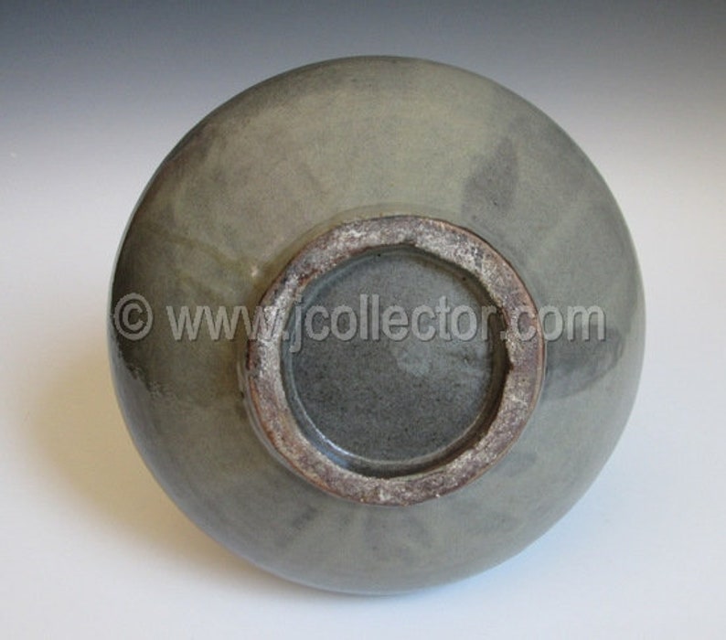 JR3JL249 Japanese Ceramic Studio Ware Vase