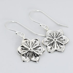 Summer Snowflake Flower Earrings, Sterling Silver Jewelry, Handmade Botanical Dangle, Simple Dainty Birthday Gift for Her, Mother's Day Gift