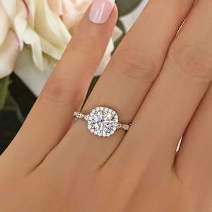 1.25 ctw Halo Ring, Wedding Ring, Vintage Style Ring, Man Made Diamond Simulants, Art Deco Halo Ring, Round Engagement Ring, Sterling Silver