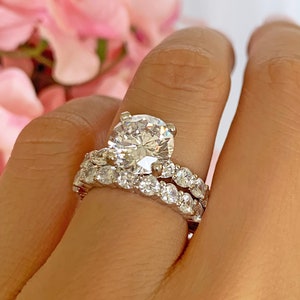 7 ctw Classic V Style Full Eternity Wedding Set, 3 ct Center Stone Solitaire Engagement Ring, Man Made Diamond Simulants, Sterling Silver